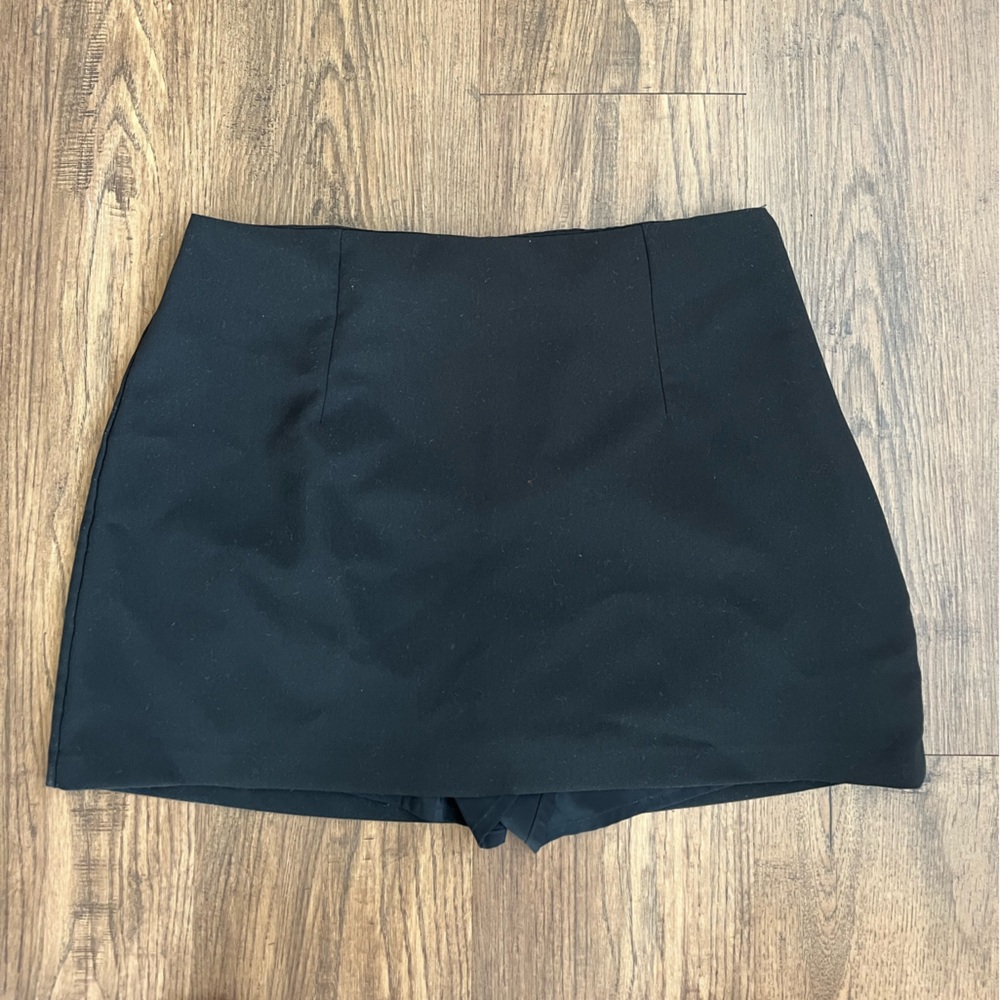 Abercrombie Scarlett Skort